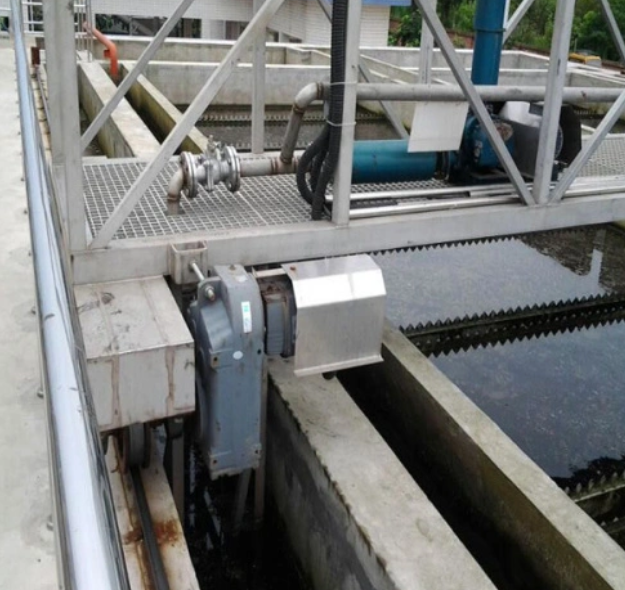 LDS Series Driving Type Sludge Skimmer